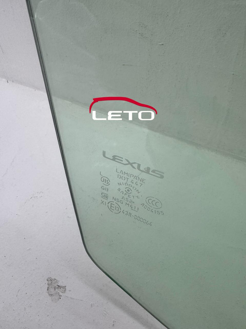 Стекло двери (FR, RH) (двойное) 68101-60650 6810160650