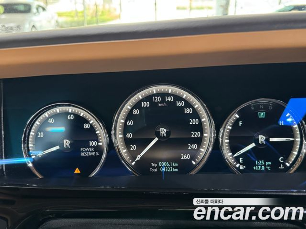 Rolls-Royce Phantom 6.7 V12 — 2021