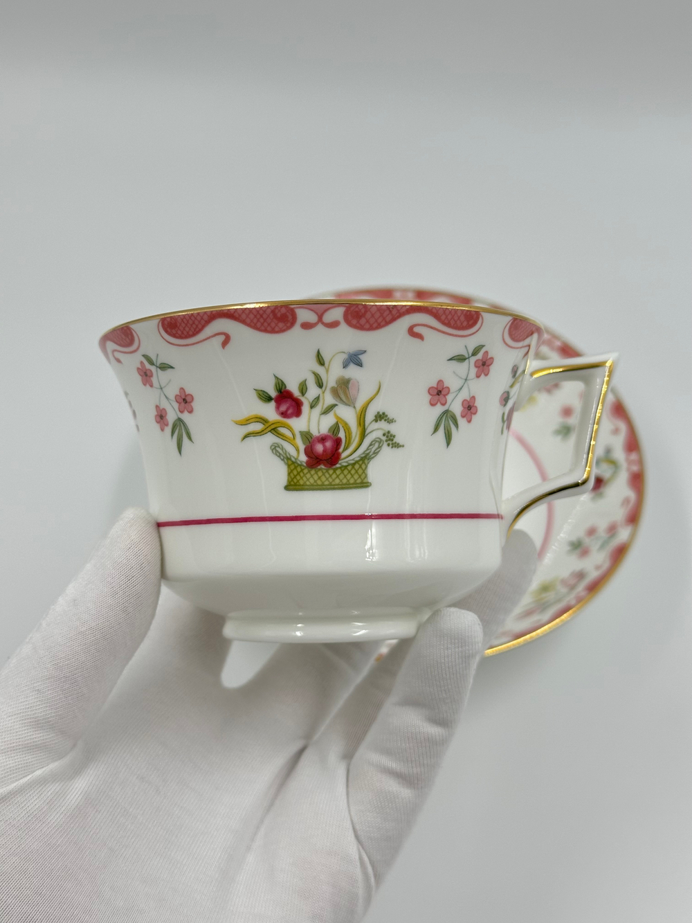 Чайная пара Wedgwood, Bianca