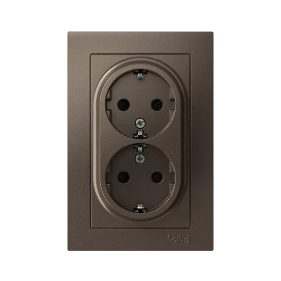 Розетка с заземлением и защитными шторками Systeme Electric AtlasDesign Мокко ATN000626