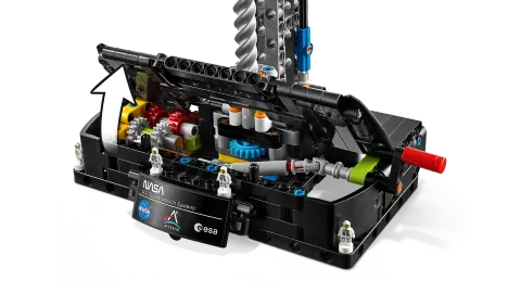 Конструктор LEGO Technic 42221 NASA Artemis Space Launch System Rocket
