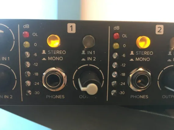 MACKIE HM-800