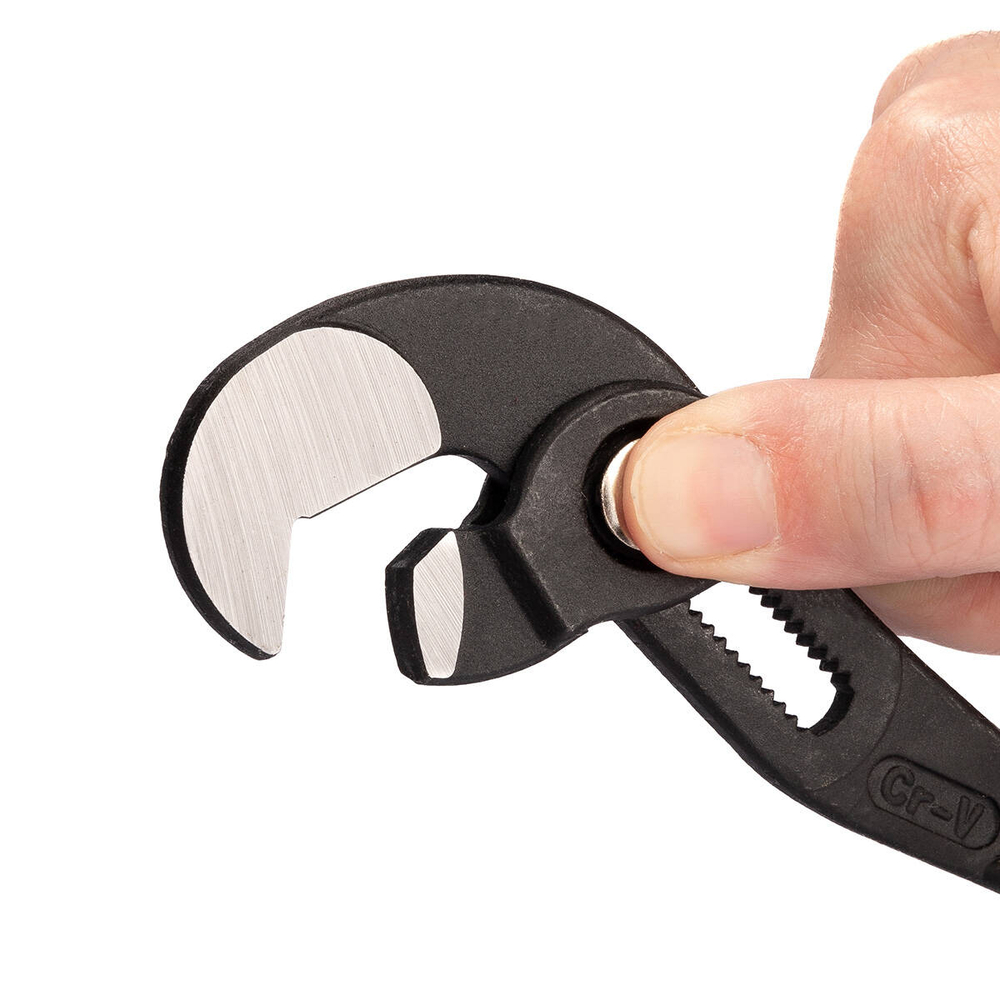 wrench_pumpliers-250_use_2_-2069508014.jpg