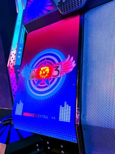 Танцевальный аппарат «Dance Central»