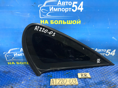 Стекло багажника правое TOYOTA AVENSIS 1999
