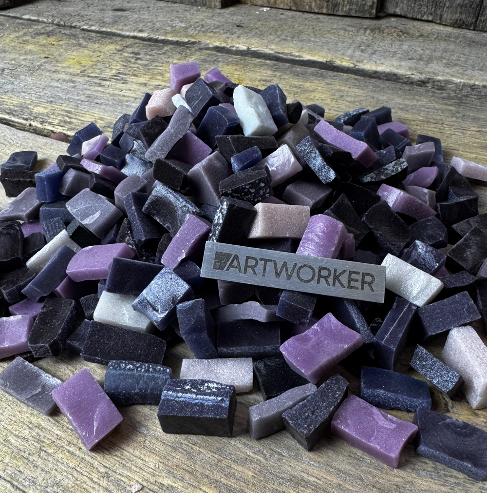 Упаковка фиолетовой смальты SM-Set-Plum с весом 600 грамм от ArtWorker