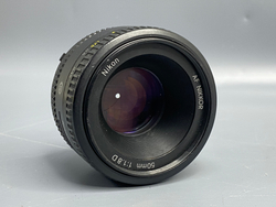 ikon AF NIKKOR 50mm f/1.8D