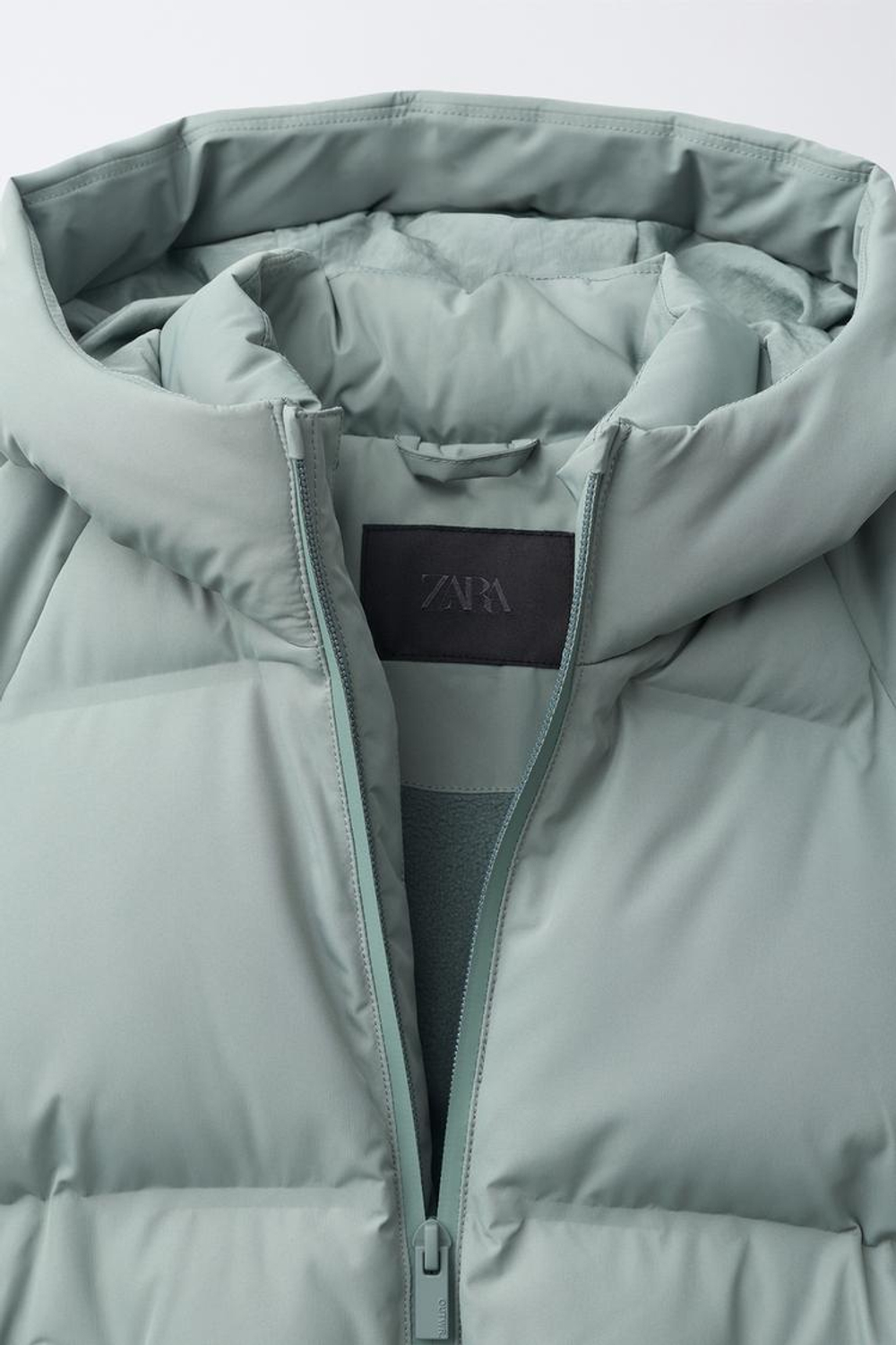 ZARA СТЕГАНОЕ ПАЛЬТО С КАПЮШОНОМ WATER REPELLENT, СВЕТЛО-ЗЕЛЕНЫЙ