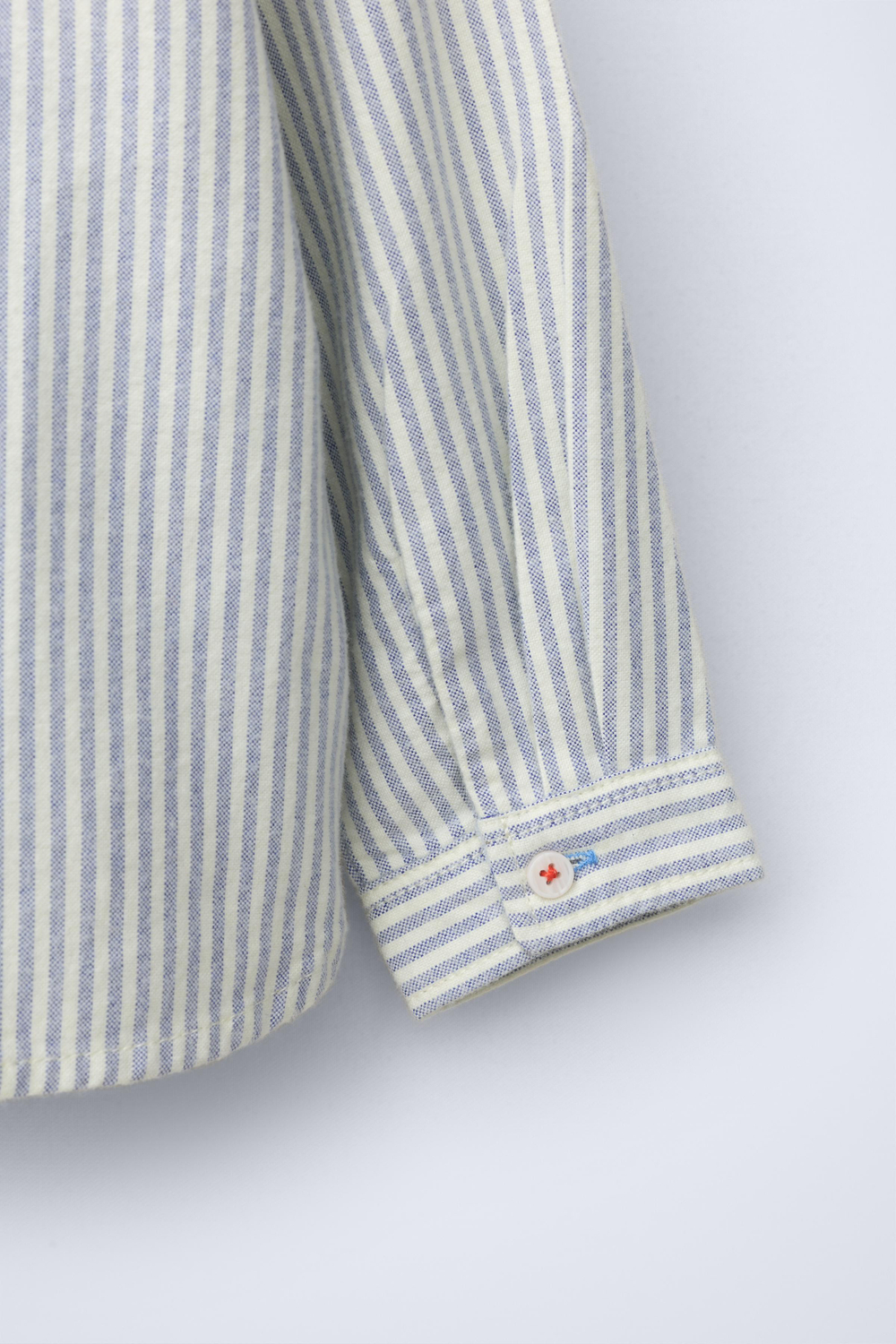 ZARA РУБАШКА В ПОЛОСКУ, ЭКРЮ/СИНИЙ