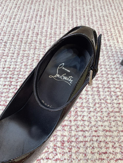 Туфли Christian Louboutin
