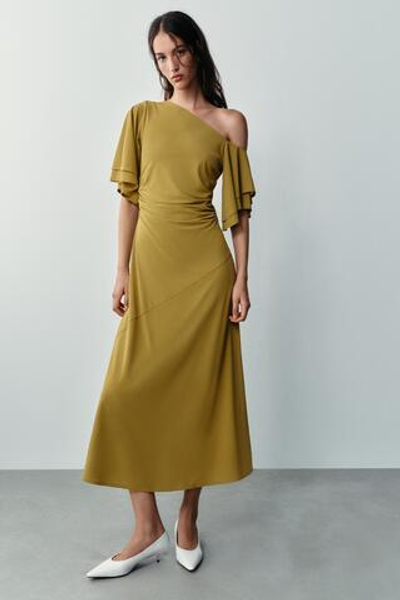 ПЛАТЬЕ С ВОЛАНАМИ НА РУКАВАХ — ZARA
