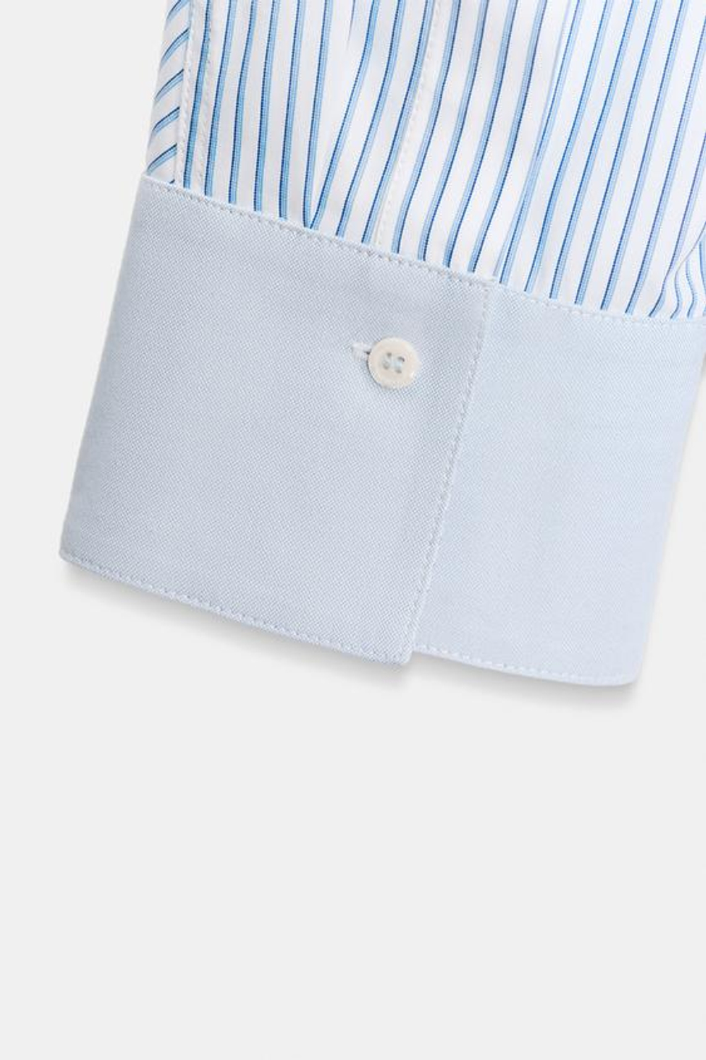 ZARA РУБАШКА ОКСФОРД В ПОЛОСКУ С КОНТРАСТНЫМИ ДЕТАЛЯМИ — ZW COLLECTION, СИНИЙ
