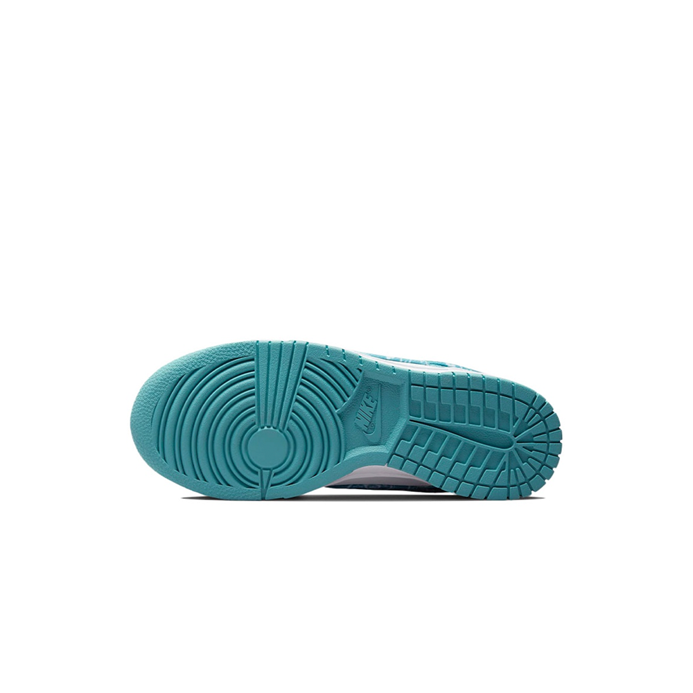 Nike Dunk Low Essential W "Paisley Pack Worn Blue"