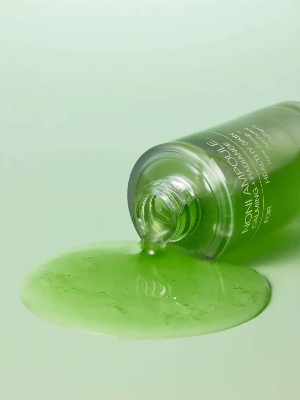 Восстанавливающая сыворотка с экстрактом нони Celimax The Real Noni Calming + Radiance Ampoule 50 мл
