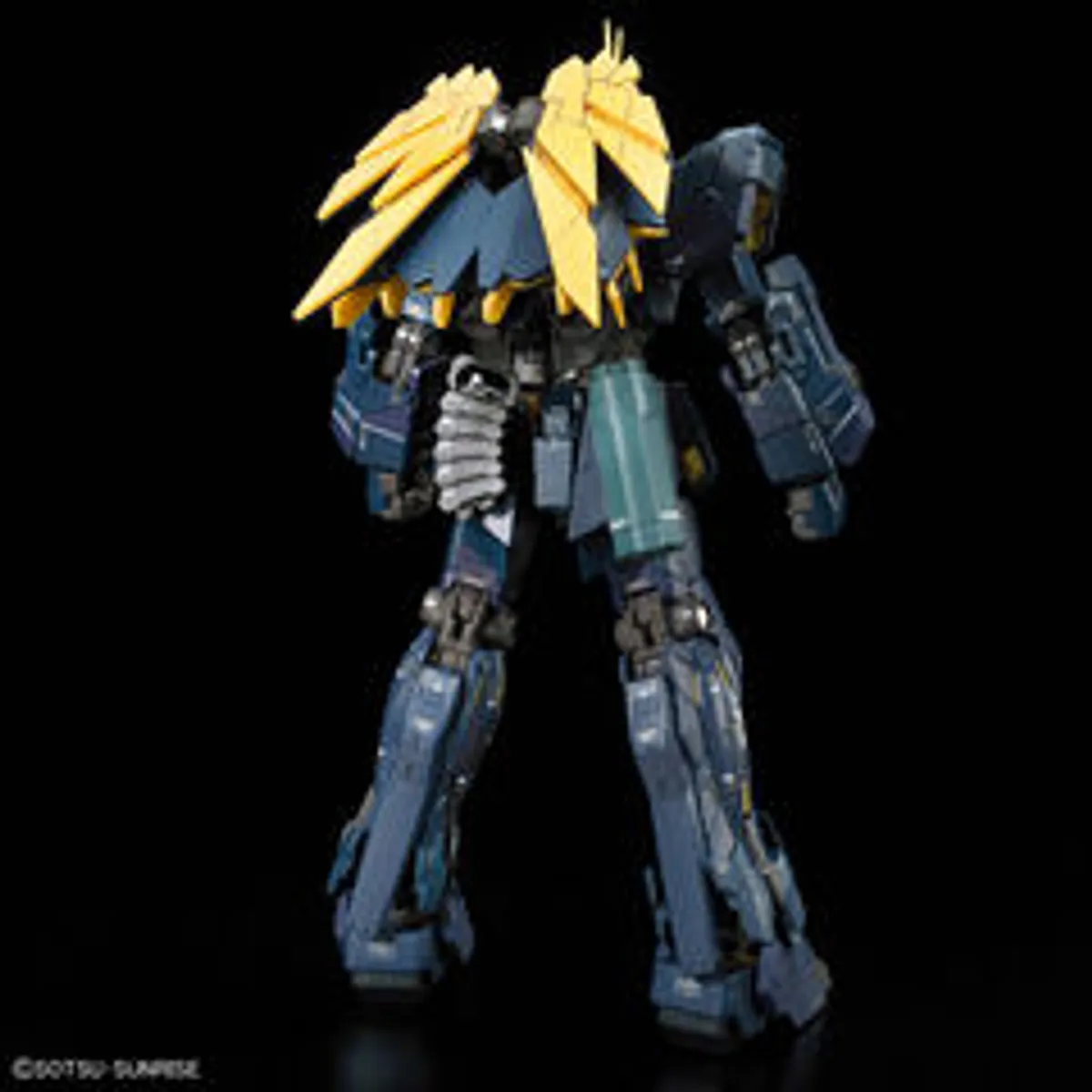 Mobile Suit Gundam Unicorn. Unicorn Gundam 02 Banshee Norn 1/144 (RG) + Armor VN/BS (сборная модель)
