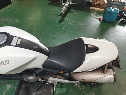 Ducati Monster 696 Plus 2013
