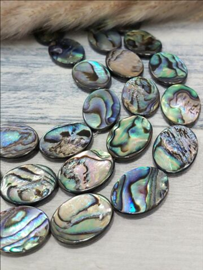 Бусина перламутр Blue Abalone Shell 20 х 15 мм, нить 19 см