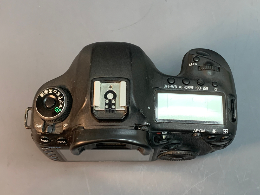Canon 5D Mark III 15.500 кадров