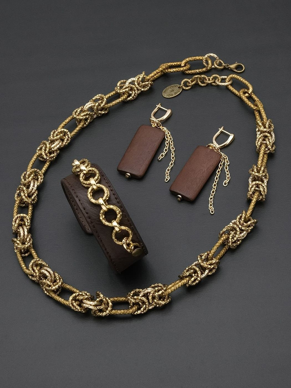 HMG 1350 Wood Rect Brown Серьги арт.0890