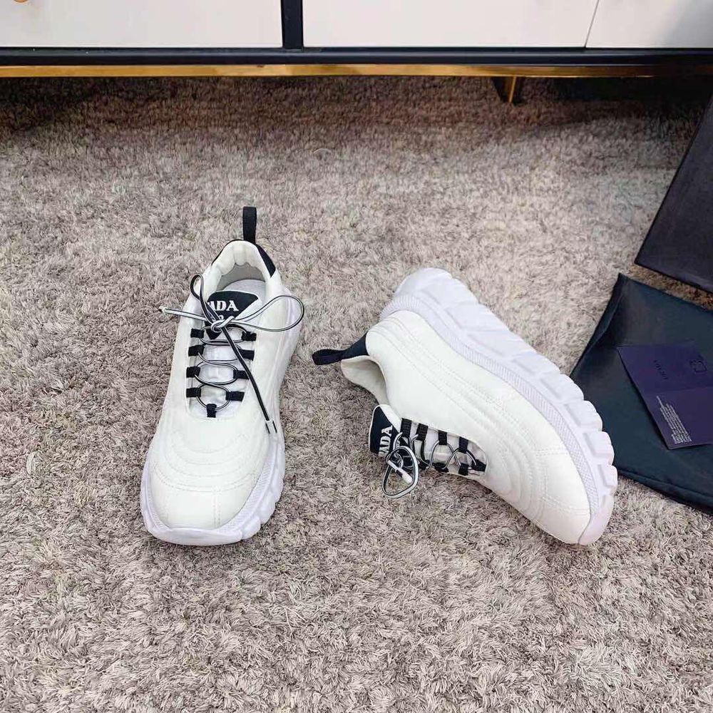 Кроссовки Prada