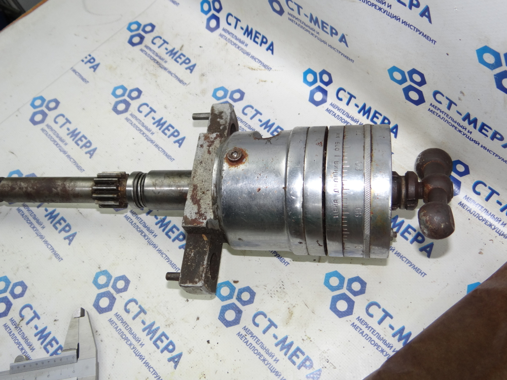 Винт поперечной подачи в сборе (Tr 22х5, длина 615 мм)