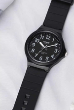 Мужские наручные часы Casio MW-240-1B