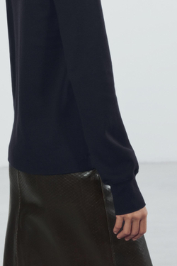 ZARA ФУТБОЛКА С ДЛИННЫМИ РУКАВАМИ, ЧЕРНЫЙ