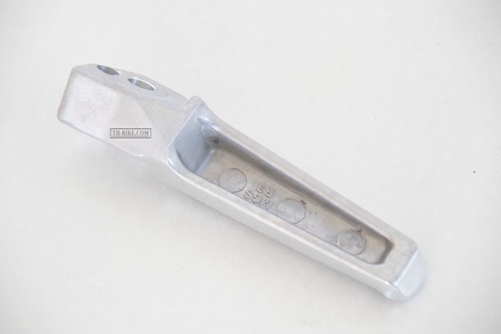 50711-MGS-D30. ARM, R. PILLION STEP. HONDA