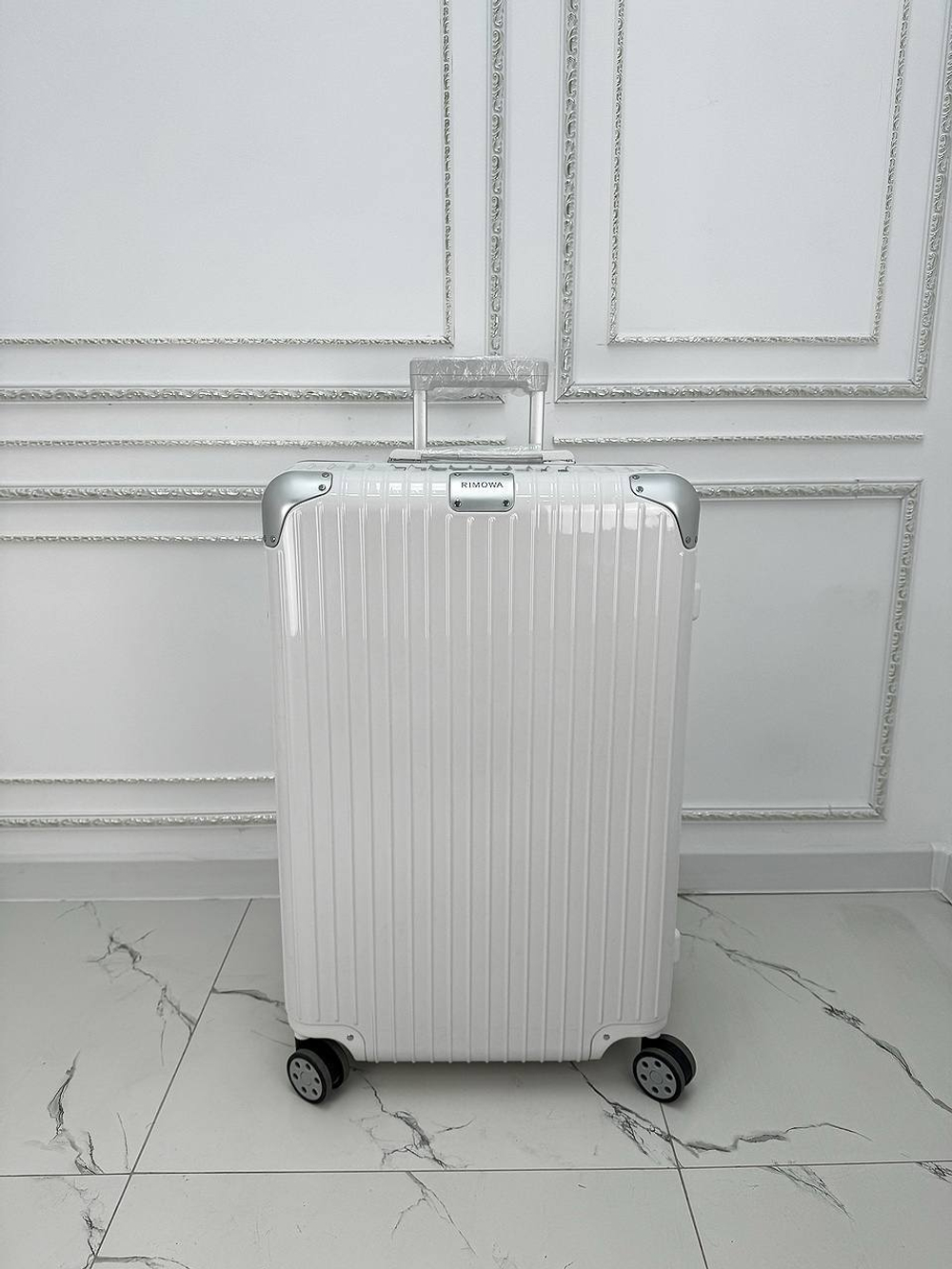 Чемодан Rimowa L