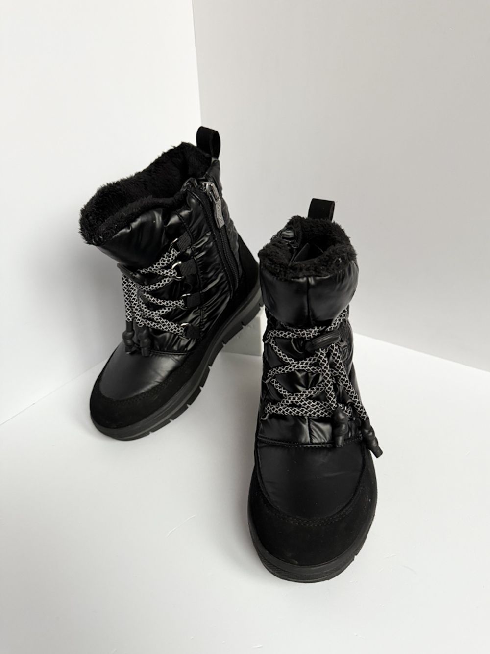 Новые зимние ботинки Jog Dog, 32