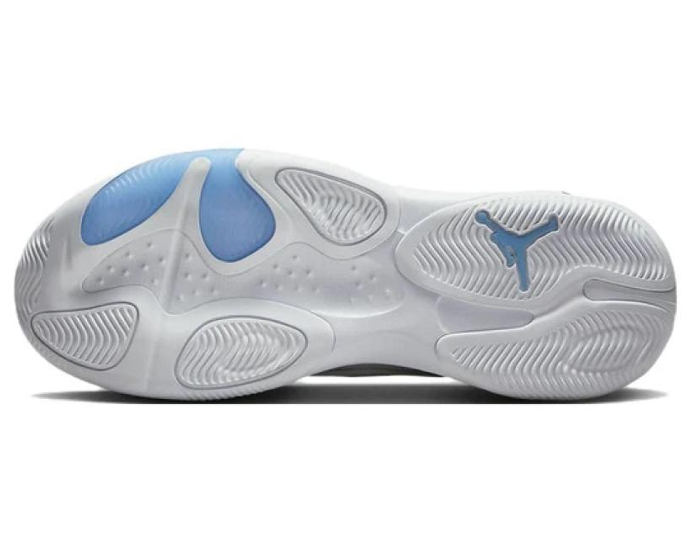 Jordan Max Aura 4 "White University Blue"
