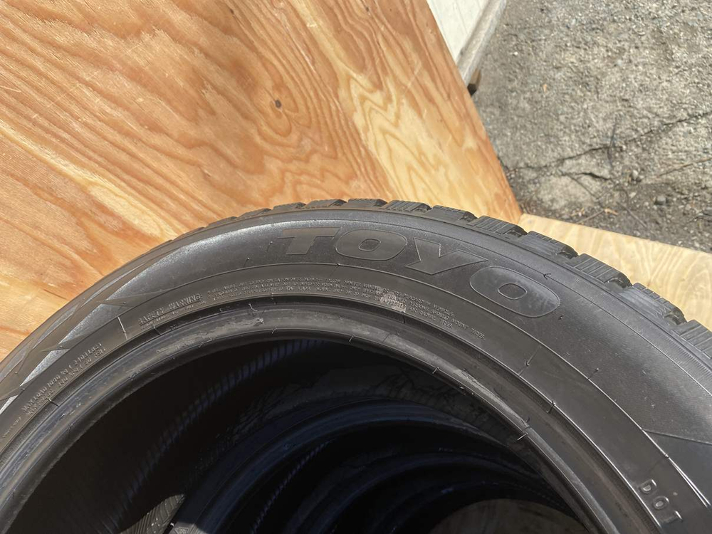 Шины зимние Toyo Observe G3-Ice 265/50R20 4шт.