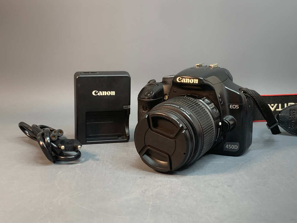 Canon 450D kit 18-55mm 3.5-5.6 IS 19.800 кадров с дефектом