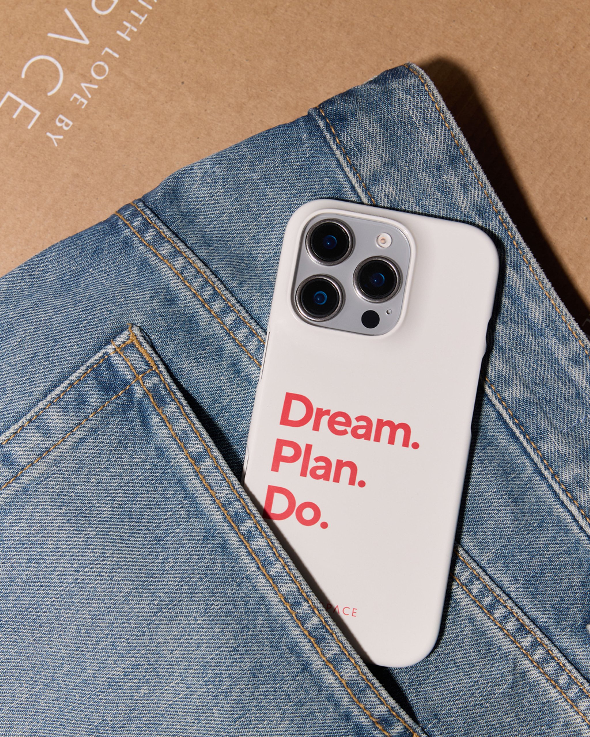 Чехол DPD (красный) для iPhone
