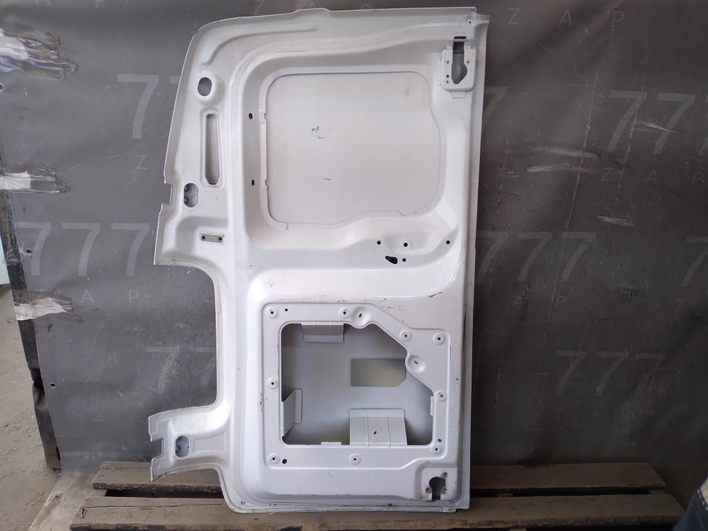 Дверь багажника правая Citroen Jumpy 3 16-21 Б/У Оригинал 9811894980