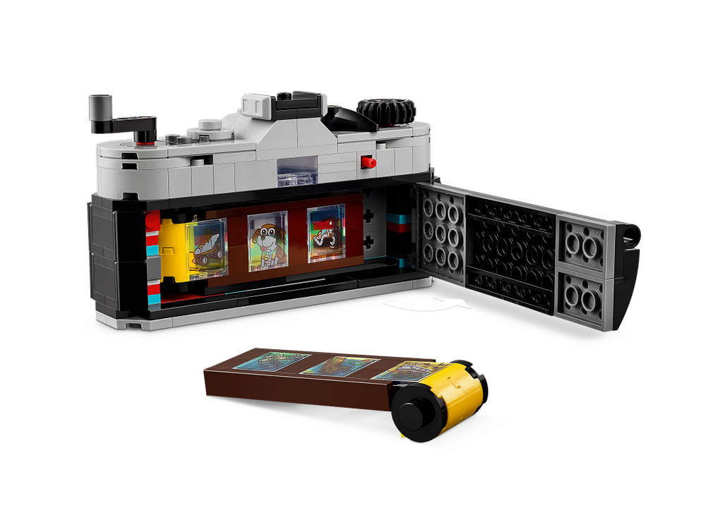 Конструктор Лего Креатор Ретро‑камера 3‑в‑1 | LEGO Creator Retro Camera 31147 — 261 деталь (8+)