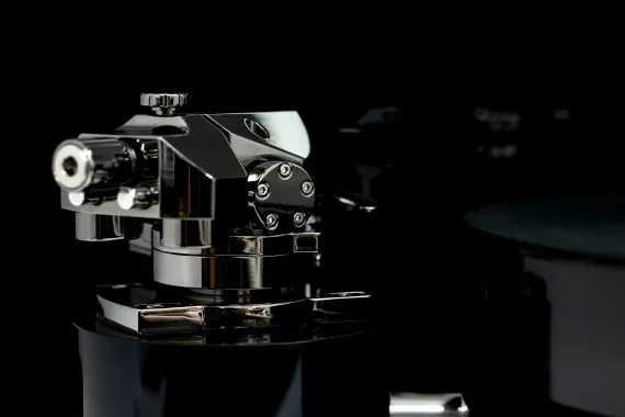 Transrotor Strato Nero TMD, TRA9 Chrome, Konstant FMD, JR Figaro