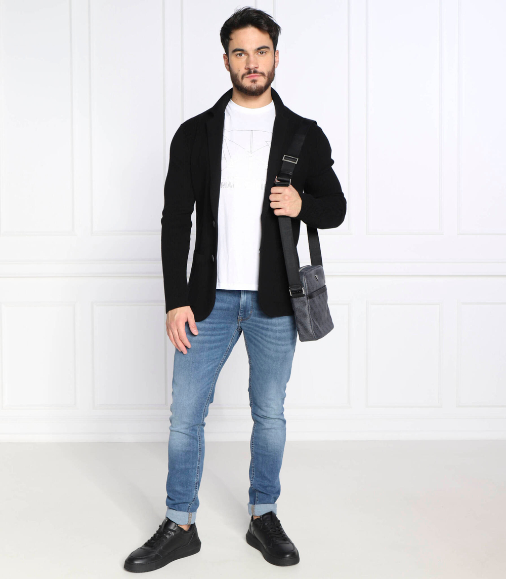 футболка Armani Exchange - белый(6LZTAM ZJA5Z)