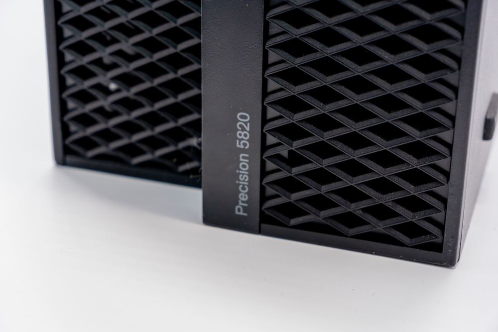 Графическая станция Dell Precision 5820 Tower ( Xeon / Quadro )