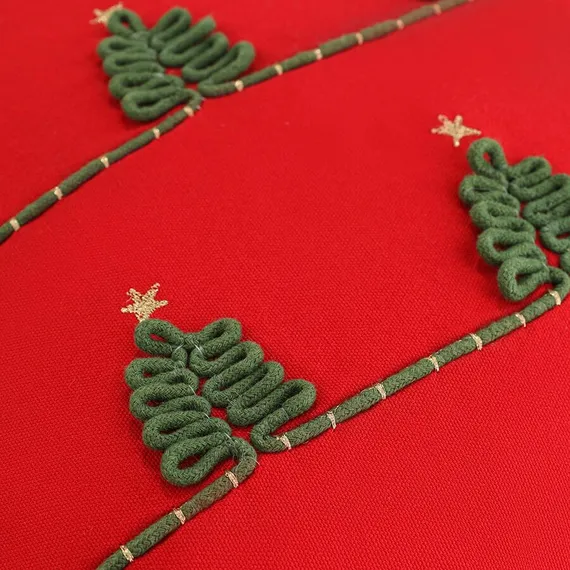 Чехол на подушку christmas forest из коллекции new year essential