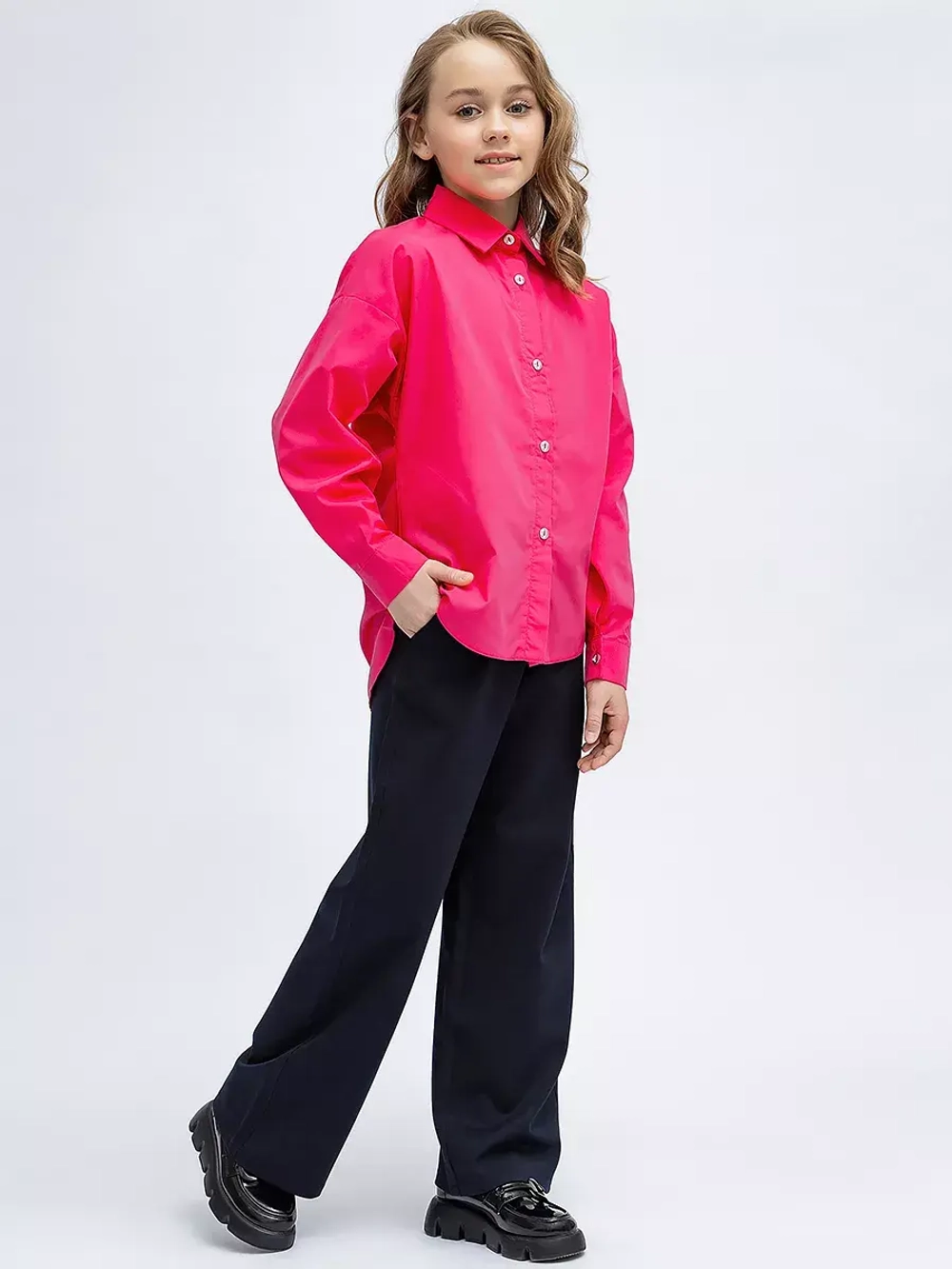 Школьная рубашка классическая oversize
