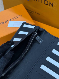 Бумажник Louis Vuitton Brazza