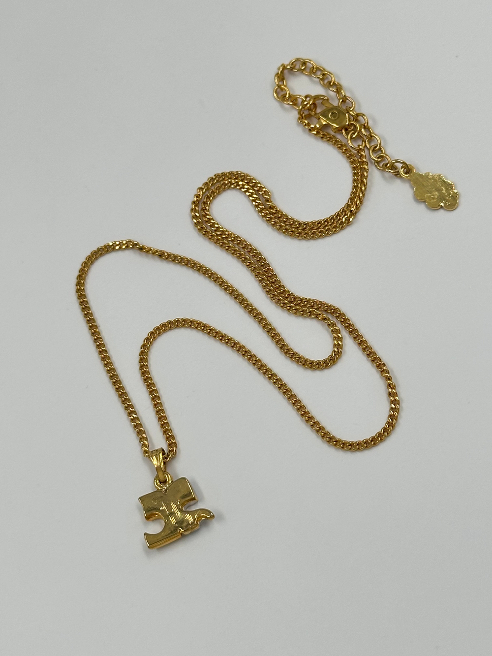 Кулон с кристаллами Courreges