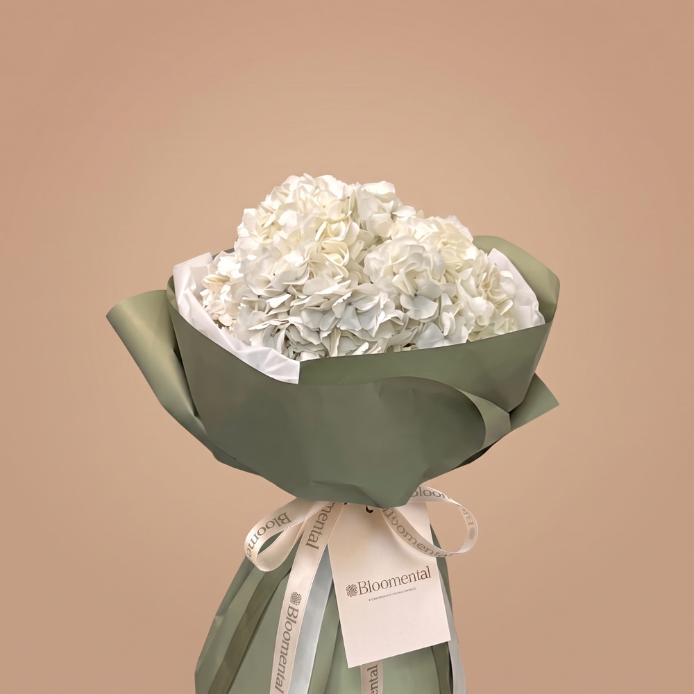 Пять белых гортензий Pure White