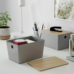 IKEA KUGGIS  (ИКЕА КУГГИС)  -  Контейнер с крышкой - светло-серый/бамбук 18x26x15 см