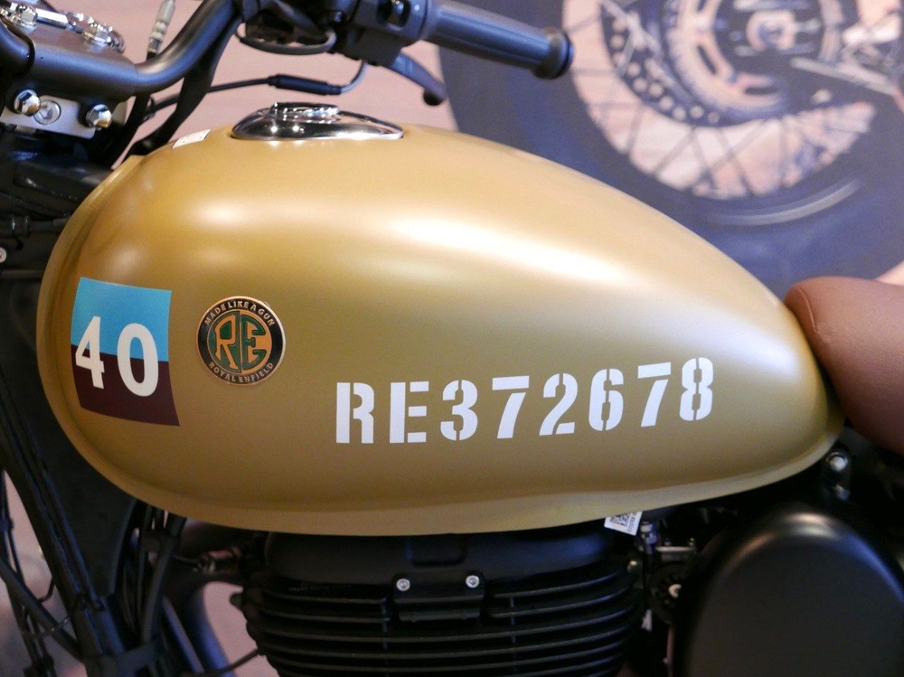 Royal Enfield Classic 350 Signals Desert Sand 2024