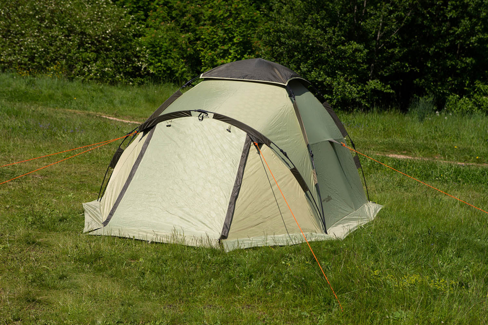 Палатка Maverick Comfort 2+1