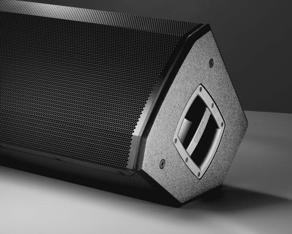 FBT VENTIS 110A -активная АС, 900Вт, динамик 10 дюймов