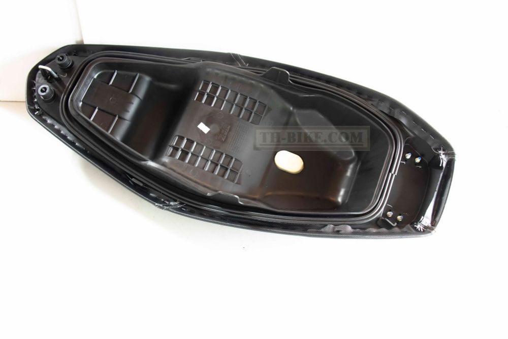 77200-K36-T00ZA. SEAT COMP., DOUBLE *TYPE1* (TYPE1 ). Honda PCX