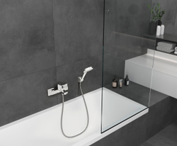 Смеситель для ванны Hansgrohe Vernis Shape однорычажный, внешнего монтажа матовый чёрный 71450670